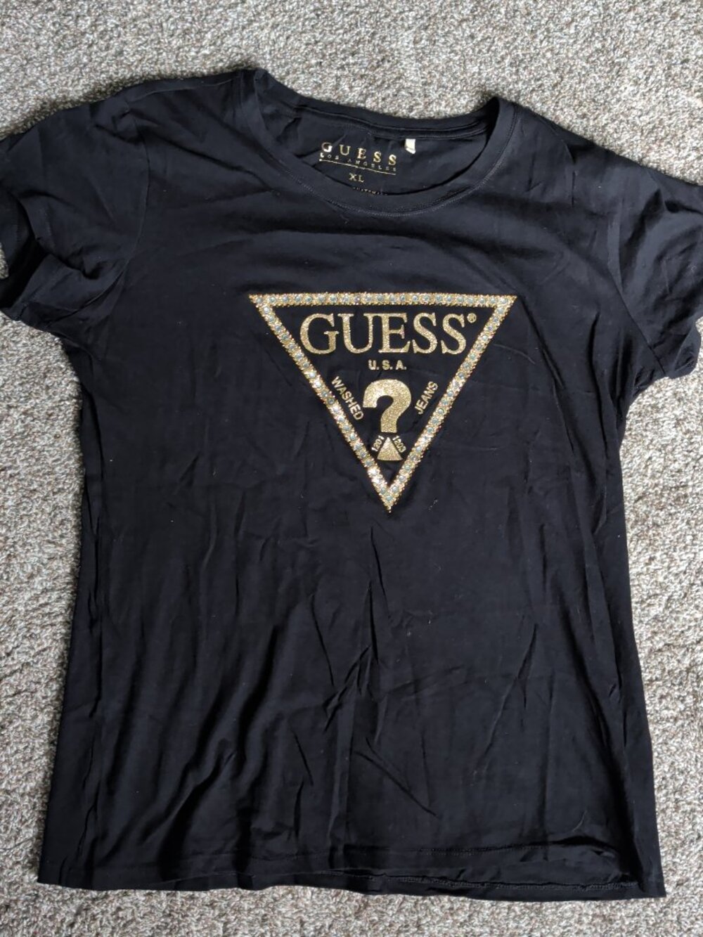Guess Washed Jeans Womens XL Black w. Gold Rhinestone RountNeck Shirt